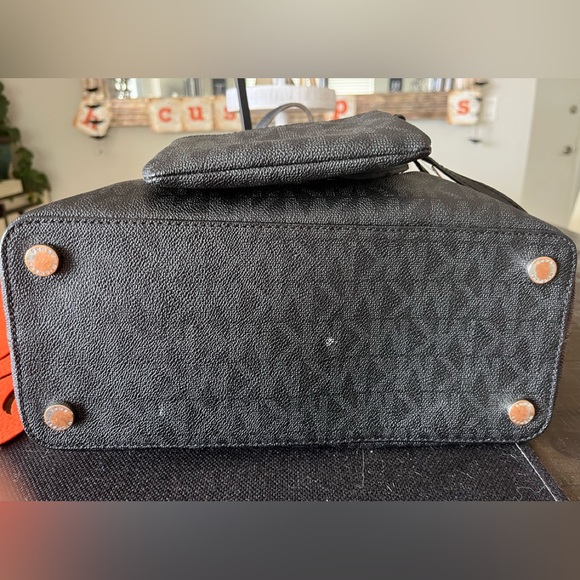 Michael Kors Black Logo Purse and wristlet set - Picture 9 of 10